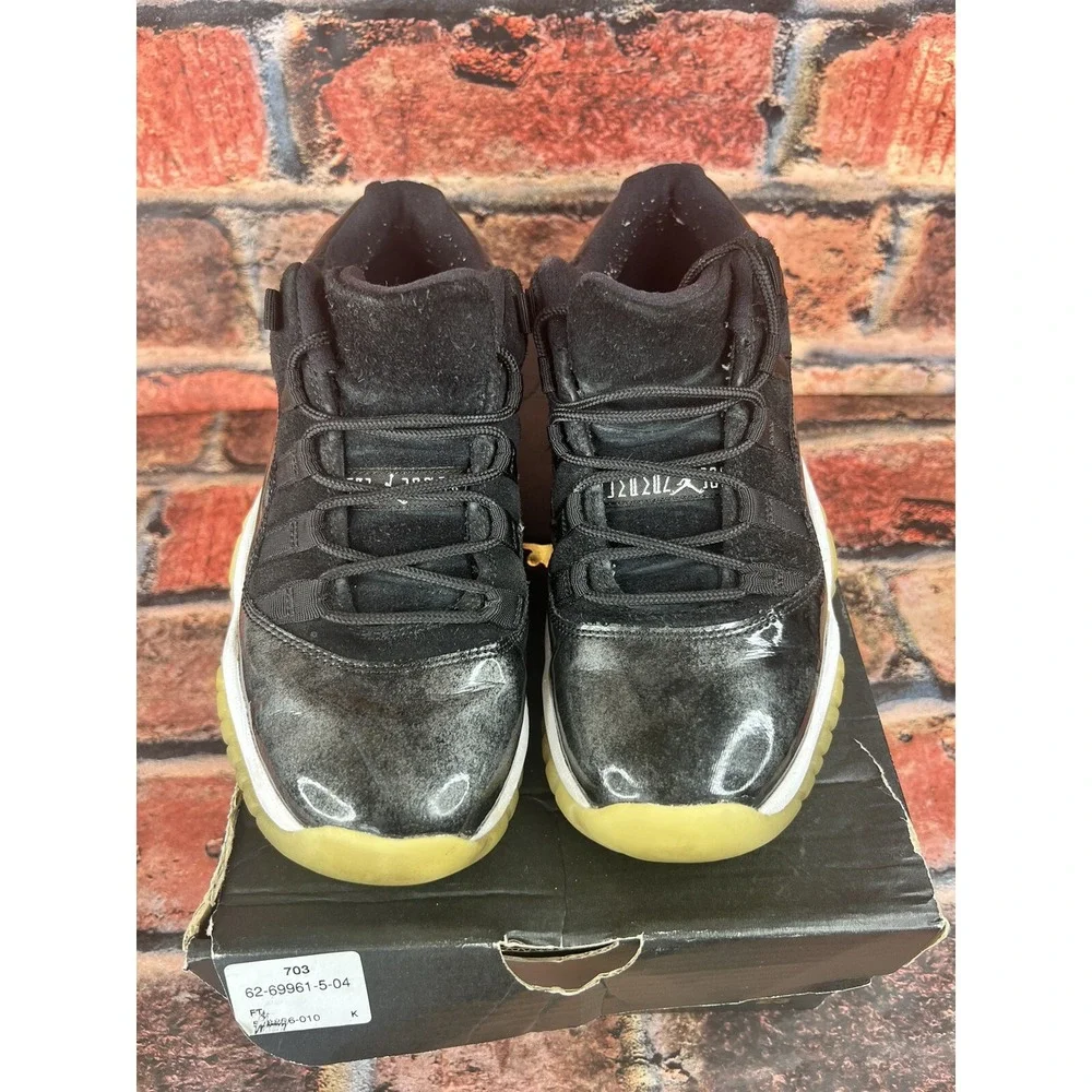 Nike Air Jordan 11 Retro Low GS Barons‎ Youth Size 6.5Y Basketball 528896-010